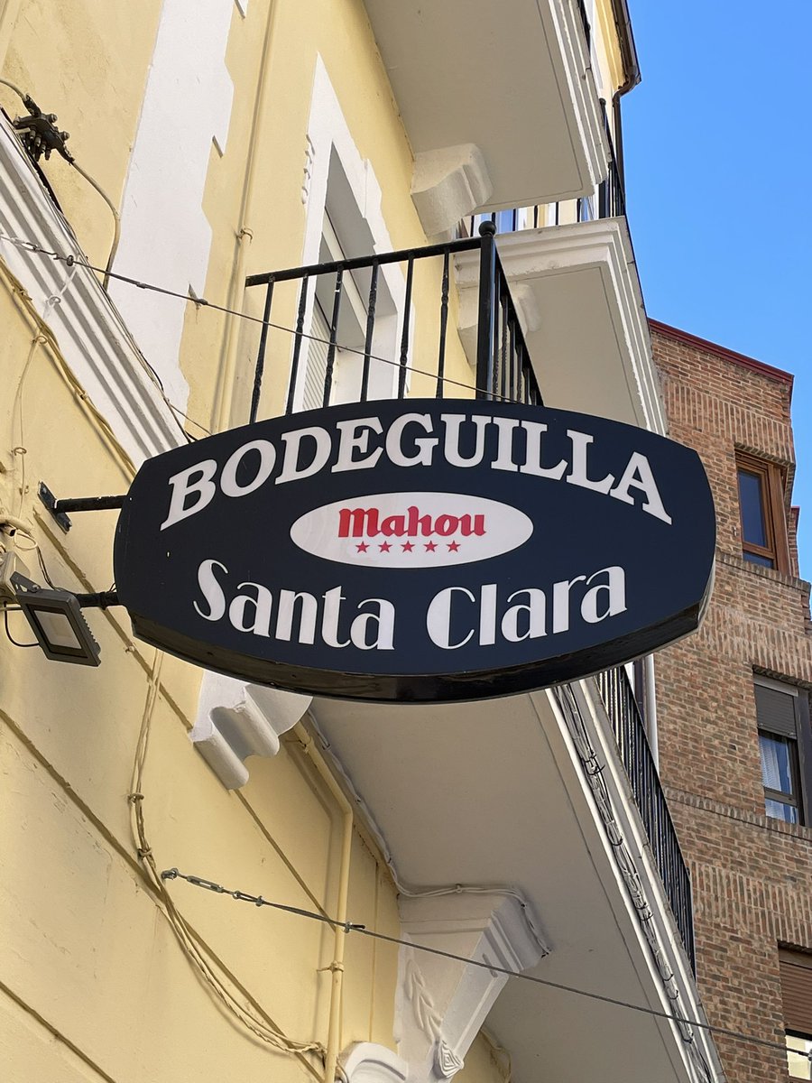 pausoypau's tweet photo. Para mí, unas de las mejores gildas y vinagrillos de Burgos están aquí ⬇️ Hoy voy al basket sin pasar por casa 😂😂😂l #vermutorero https://t.co/gIEr34lZdb