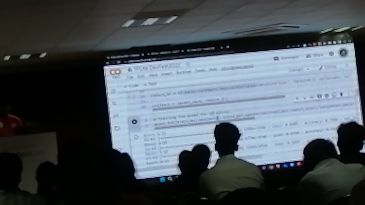Molimohamed3's tweet photo. Good to see some code in Google colab #GDGCoimbatore #devfestcbe 💻 https://t.co/Sr2uLsYXTy