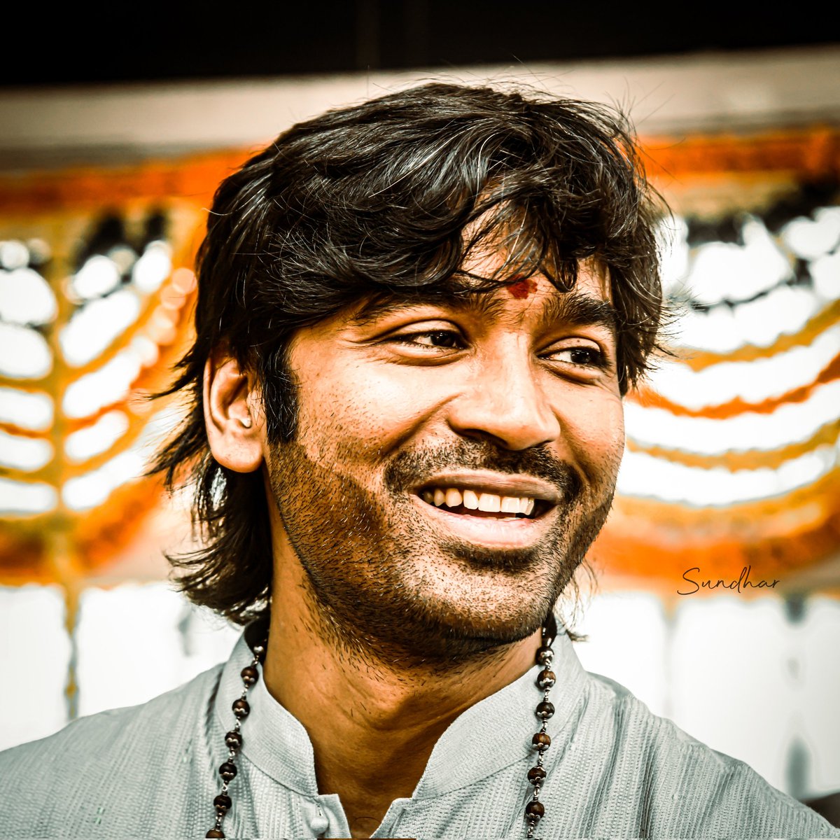 K_SundhaR_'s tweet photo. ✨🧡V A A T H I🧡✨

@dhanushkraja #Vaathi
#Sundhar https://t.co/XlDGWQTI0x