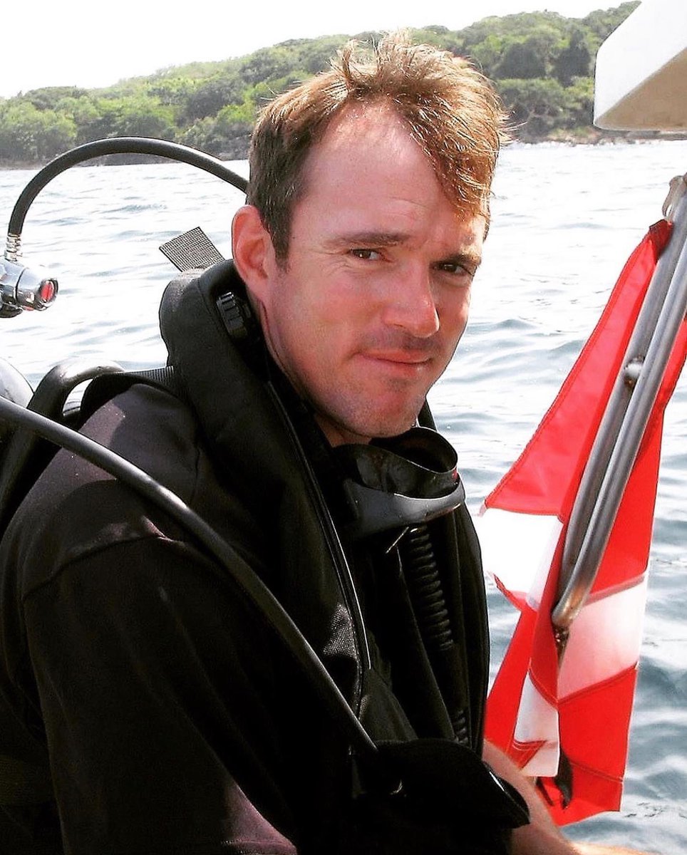 op_hawkeye's tweet photo. 10.15.2008 ~ Sergeant Major Jerry Patton πΊπΈ
#OpHawkeyeRemembers #JerryPatton #75thRangerRegiment <2> #20thSFG #7thSFG #USSOCOM #LegionofMerit #BronzeStar #combatdiver
π https://t.co/PgLvOcyqxW
π https://t.co/X8yITFZyQn
π° https://t.co/u2gIEqGCsQ https://t.co/9rn0VMxhDk