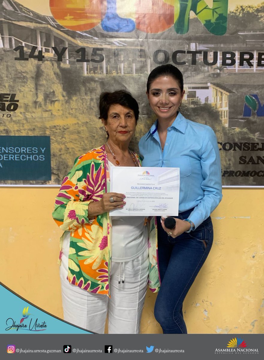 EGuzmanurresta's tweet photo. Se realizó la entrega de certificados para aquellas personas que día a día luchan por los #DerechosHumanos, para que así #Ecuador sea un país más Justo y libre de violencia!!

#JhajairaUrrestaDDHH
#jhajairaurrestaasambleista
#cumbrenacional

@Rc5DSur @BancadaUNESec @RC5Oficial https://t.co/wlljLVmQhE