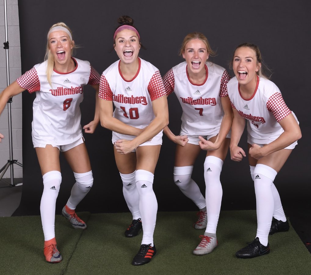 WittWSoccer's tweet photo. SCREAMING FOR GAME DAY!!!! Come celebrate our Seniors at 11:50am. 12:00 Kickoff vs Oberlin! Big time conference game ahead! #thisisWWS #WWS #TigerUp https://t.co/lsfCpFkr2K