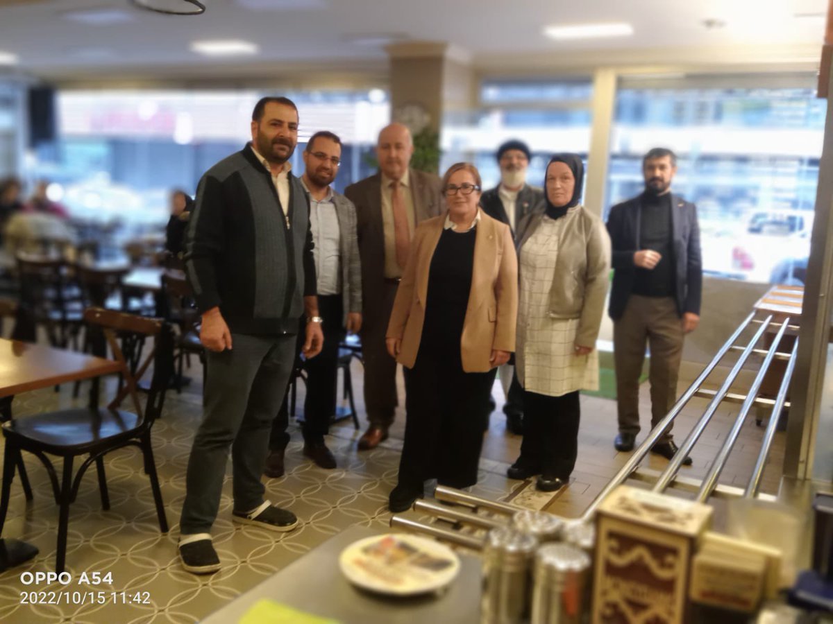 Bugün yüz yüze, gönül gönüle Küçükçekmece’deyiz. 

<a href="/AkKcekmece/">AK Parti Küçükçekmece</a> ilçe başkanlığımızda istişare toplantımız sonrasında esnafımızı ziyaret ederek hayırlı kazançlar diledik. 

#YüzYüze100Gün <a href="/akpartiistanbul/">AK Parti İstanbul</a>