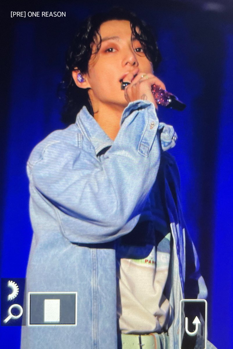 221015 귀여웠다가 섹시했다가❤️‍🔥
 
#JUNGKOOK #정국 #BTS <a href="/BTS_twt/">방탄소년단</a>