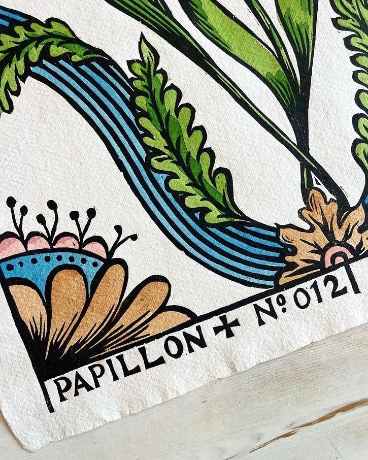 peopleofprint's tweet photo. Stunning #woodblock prints with watercolour detail from @papillon_press 💚🌷
.
.
#popmembers #printspotters #printisntdead #peopleofprint #print #printmaking #printmaker #blockprint #blockprinting #blockprinted #woodblockprint https://t.co/fwCsYQ7Mhg