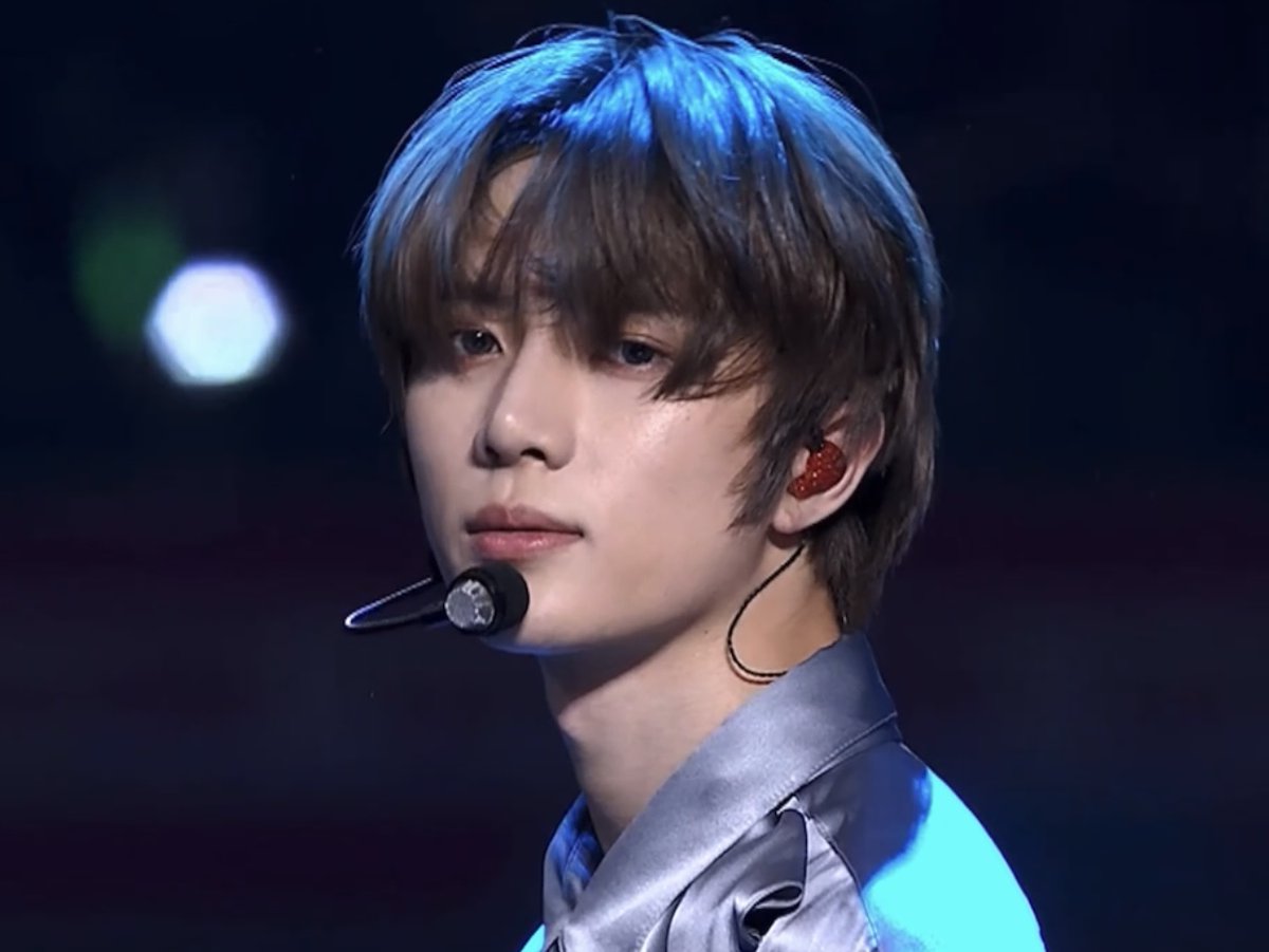 저기.. 범규씨 이렇게 매일 잘생긴 건 어떤 기분?