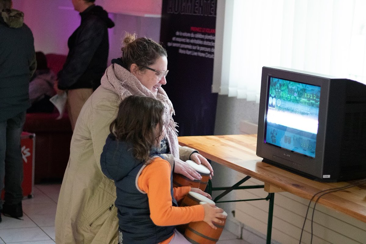 GamersAssembly's tweet photo. 🎮 Les #HeuresNumeriques c'est des animations pour petits et grands, des défis gaming mais surtout 2 gros tournois #SSBU et #FIFA23 pendant tout le week-end ! 🤩

👉 https://t.co/3ZPtN6UgYC https://t.co/E9lSWnjTwP