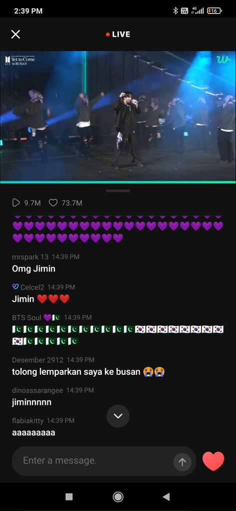 t_h_v___v's tweet photo. I'm so happy ☺☺☺❤❤❤❤❤🇮🇳
#YetToComeinBUSAN #RM #jin #SUGA #jhope #JIMIN #TAEHYUNG #jungkook #BTS #btscon #btsindianarmy @bts_bighit #BTSYetToComeinBusan #on_weverse_live https://t.co/xAOZbv4icZ