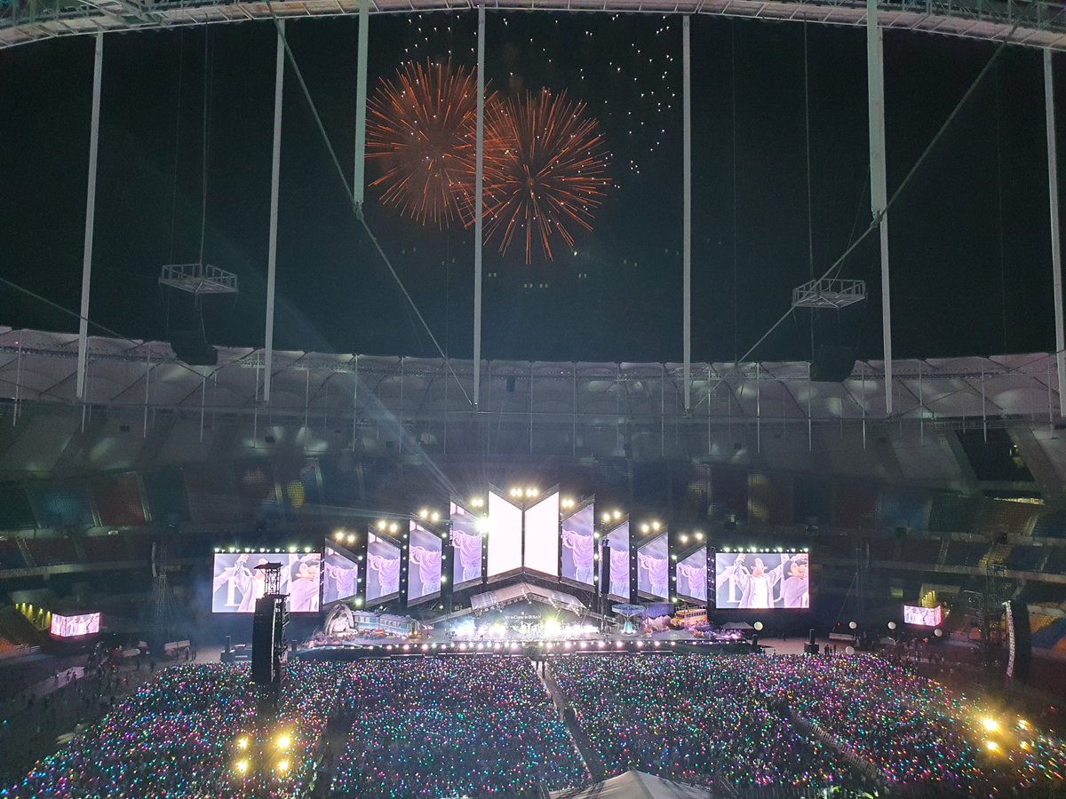 jjimini87's tweet photo. 부산 콘서트 !!!!! 참 .... 티켓교환, 본인확인 등 일 처리 땜시 화가났지만, 역시나 탄이들 공연은 늘 좋았고 행복했습니다.~~~우린 너희들을 믿고 기다릴게 🥰😍 https://t.co/D1CtLYPrlB