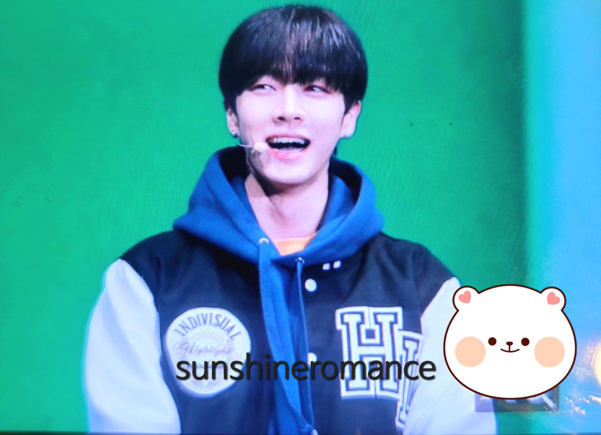 sunshineGK's tweet photo. 20221015 하이라이트 운동회 ❣️❣️❣️❣️
#하이라이트운동회 #하이라이트 #이기광 #기광 https://t.co/kj44LKPtRP