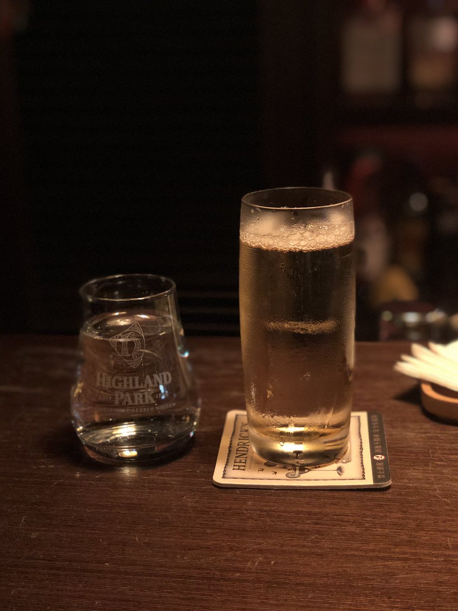 tianjinjie's tweet photo. ゴミ捨てのついでに家近バーへ。

ずーじゃーが流れとりやす。

#BarSeven

#晩酌 https://t.co/UofaxzkIqg