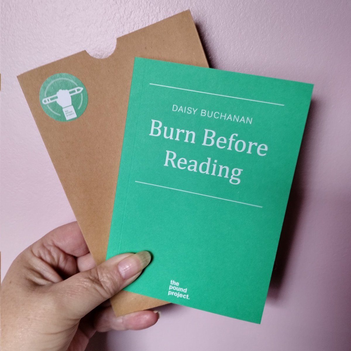 BookMinxSJV's tweet photo. Thank you, @NotRollergirl @_pound_project for the safe delivery of my signed copy of #BurnBeforeReading. She's adorable! https://t.co/OlOqoxkSmY