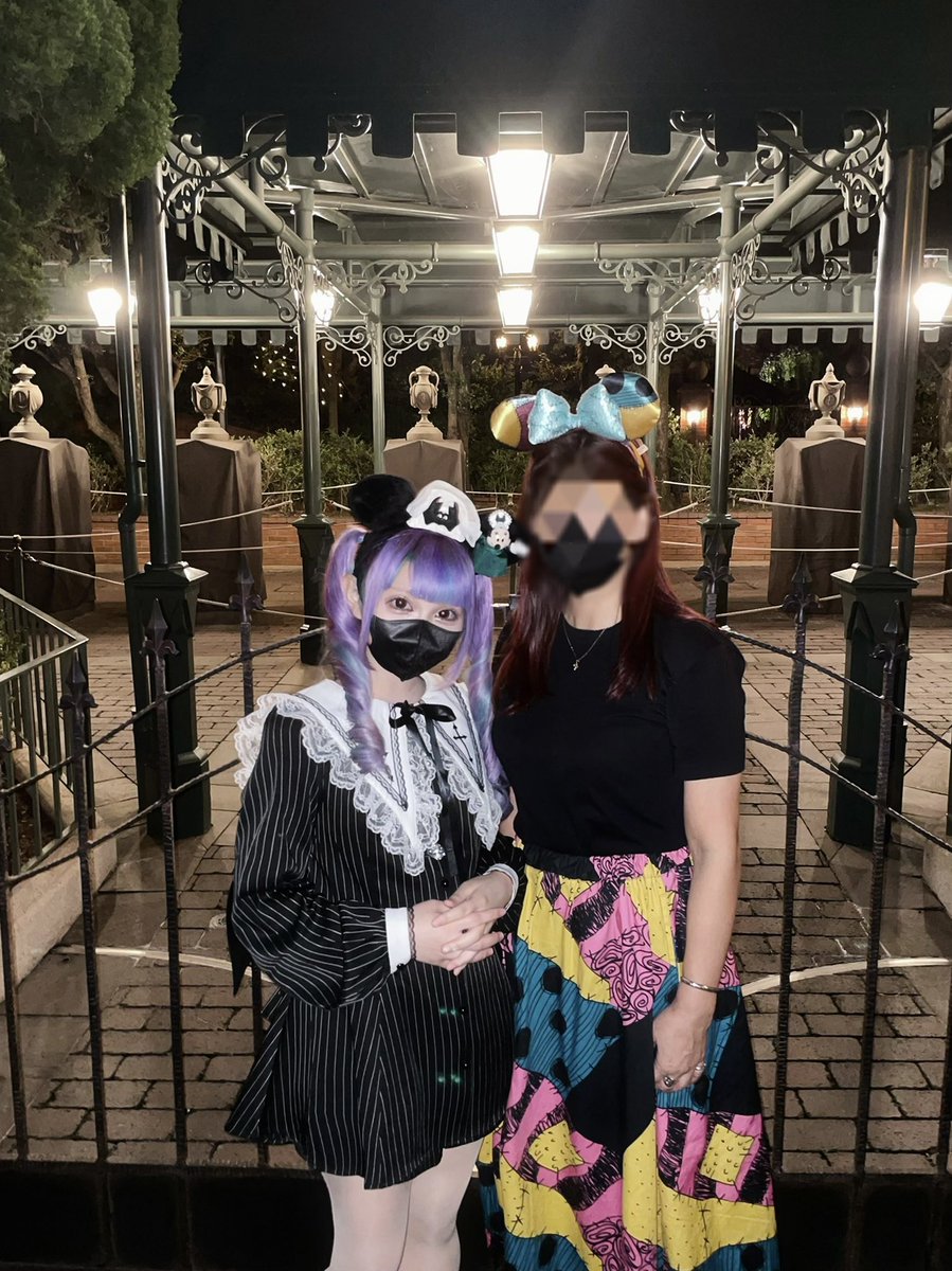 ままとナイトメア・ビフォア・クリスマスのジャックとサリーのバウンド