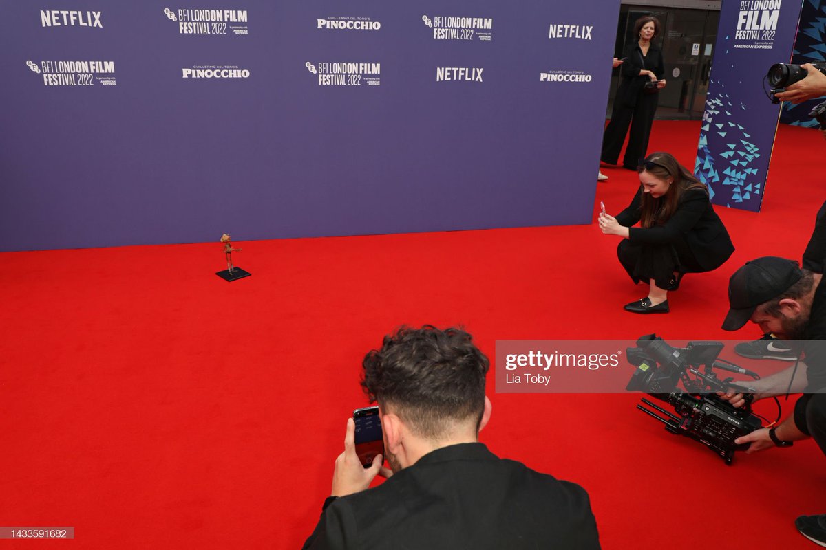thisisnotahmad's tweet photo. Pinocchio at the world premiere of Guillermo del Toro’s Pinocchio in London https://t.co/JVkAWXNI7Z