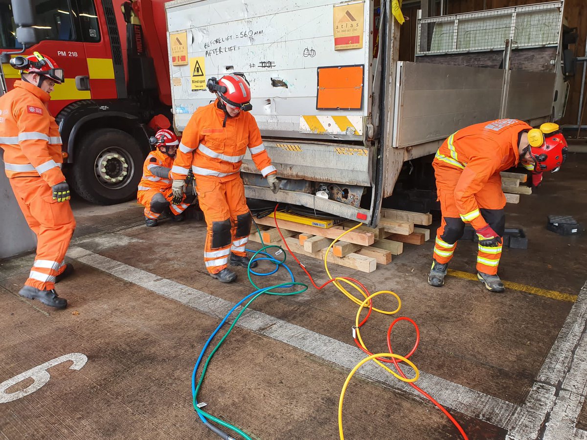 Hampshire & IOW USAR Team 📟-🇬🇧 tweet media