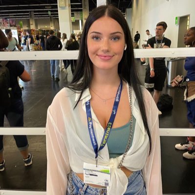 fayesxh on Twitter: “#NeuesProfilbild https://t.co/bylKbSIzjW” / Twitter