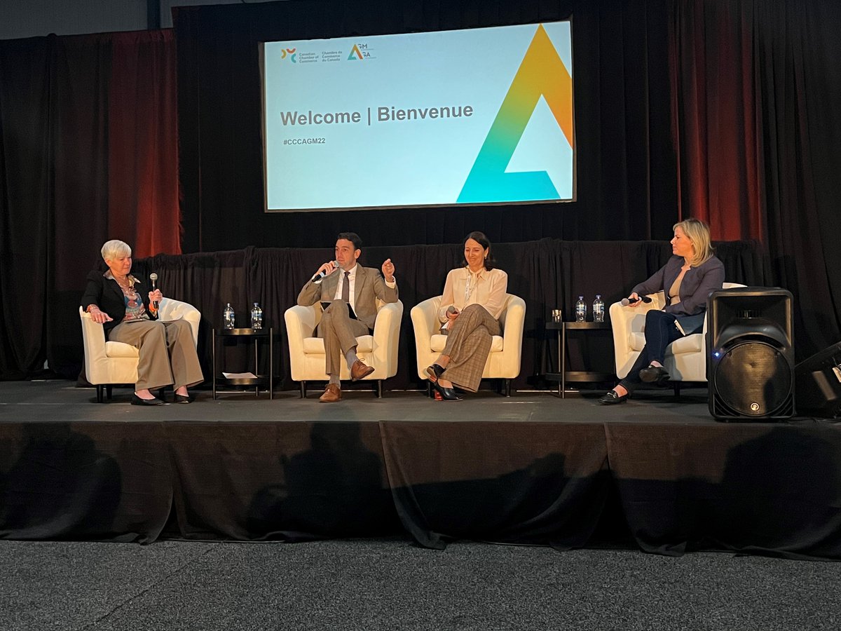 Parlons carboneutralité. 

Nous abordons les possibilités et les solutions qui permettront au Canada d’atteindre la carboneutralité. 

<a href="/ShelleyGilberg/">Shelley Gilberg</a> <a href="/PwC_Canada/">PwC Canada</a> 
<a href="/RhonaDelFrari/">Rhona DelFrari</a> <a href="/cenovus/">Cenovus Energy</a> 
<a href="/mimbleau/">Martin imbleau</a> <a href="/PortMTL/">Port de Montréal</a> 
<a href="/laurakmiller/">Laura Miller</a> <a href="/Uber_Canada/">Uber Canada</a> 

#CCCAGM22