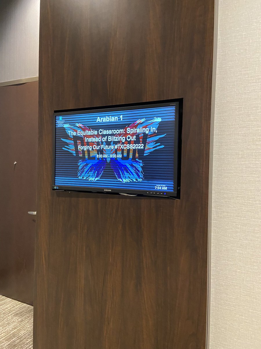 MrsRomeroTxhist's tweet image. Day two with @MorganLealMEd! Can’t wait to get some awesome strategies to bring back to my classroom. #txcss2022