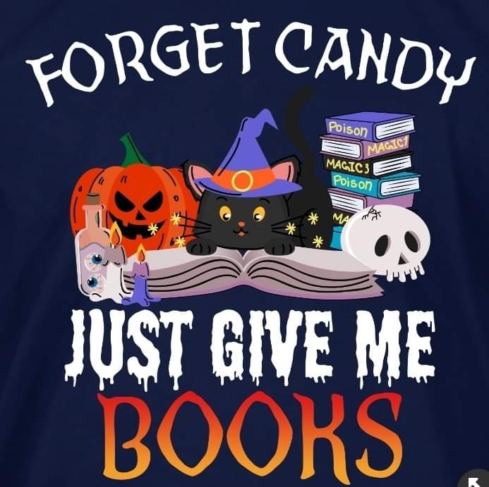 sfreemanauthor's tweet photo. Forget candy just give me books.
#stephaniemfreeman #saturdayhumor #reading #books https://t.co/JBQuHDO626