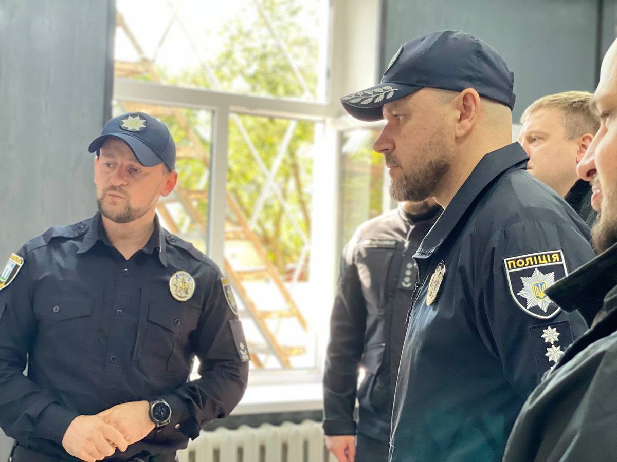 NPU_GOV_UA's tweet photo. Національна поліція втілює нові проєкти задля безпеки населення — Ігор Клименко

Деталі: https://t.co/PbwStI8uzs https://t.co/4Gfrz7eAGt