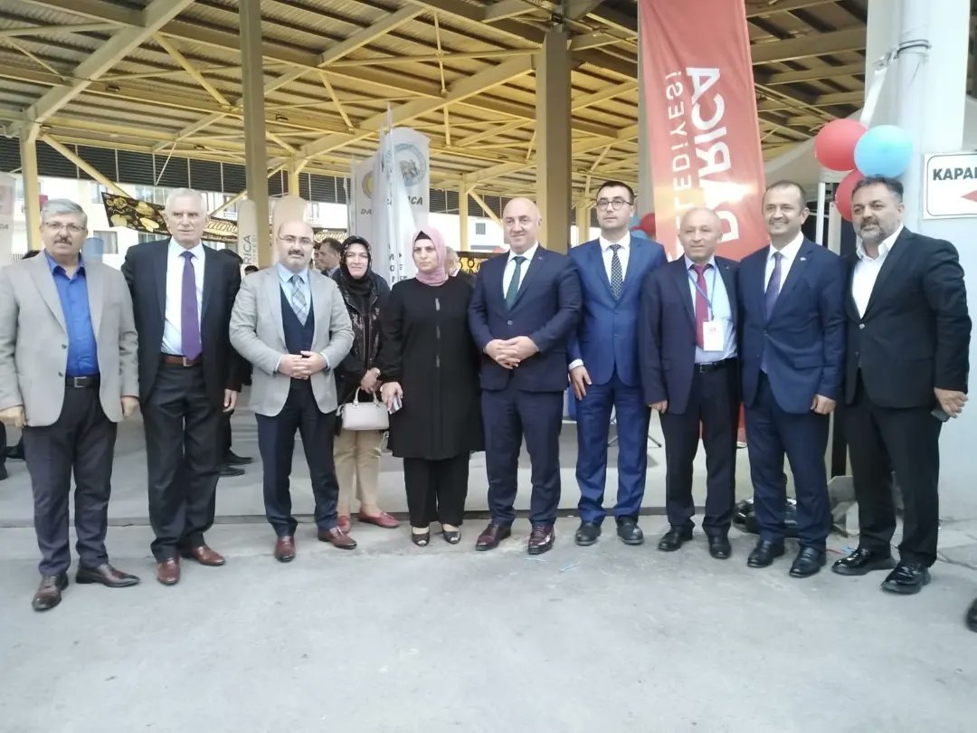 Birsensahin61's tweet photo. DARICA DERNEKLER FEDERASYONU KÜLTÜRLERİN KAYNAŞMASI FESTİVALİMİZE KATILIM SAĞLAYAN BÜYÜKŞEHİR BELEDİYE BAŞKANLARIMIZ BAŞKAN YARDIMCILARIMIZ AK PARTİ İLÇE BAŞKANIMIZ DARICA BELEDİYE BAŞKANIMIZ BAŞKAN YARDIMCILARIMIZA VE TÜM MİSAFİRLERİMİZE ÇOK TEŞEKKÜR EDERİZ
#DADEF https://t.co/gc52elX8bY
