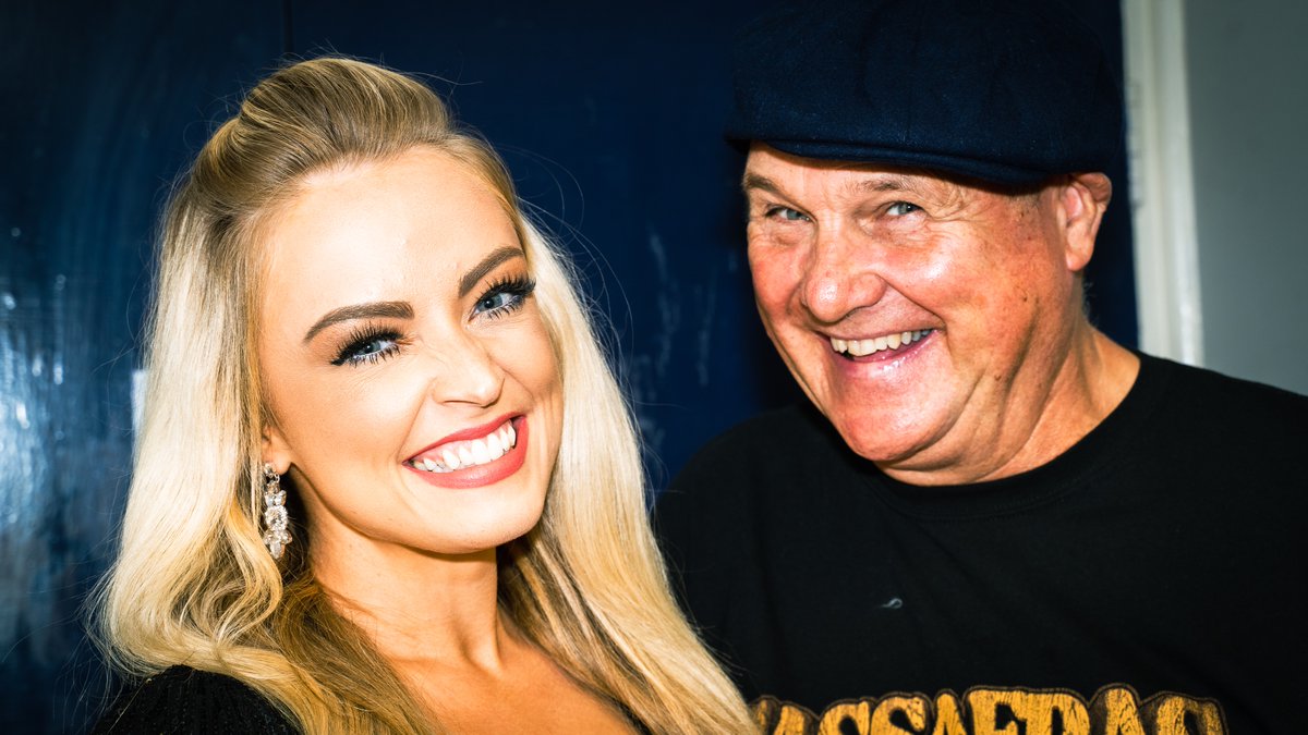 Tisdone1's tweet photo. 💥Tonight! | Oct 15, 2022💥
Rocking With Laughter
@MikeDoyleComedy @Brycheiniog, Brecon Get Tickets 👉01874 611622 https://t.co/mo2QuheZSY
#RockingWithLaughter with guest
@stephywebber
For tickets follow the link or call the box office!
☎️📞📞☎️01874 611622 https://t.co/I5OBdjv1li