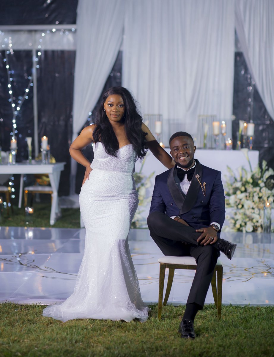 Thandy_02's tweet photo. 08.10.22 
I married my Best Friend 🤍
@BaD_SichuatioN https://t.co/j36oQPNUGT