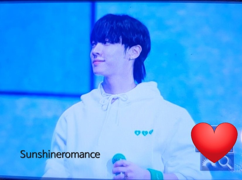 sunshineGK's tweet photo. 20221015 하이라이트 운동회 💝💝💝💝
#하이라이트운동회 #하이라이트 #이기광 #기광 https://t.co/C24hFyjgF3