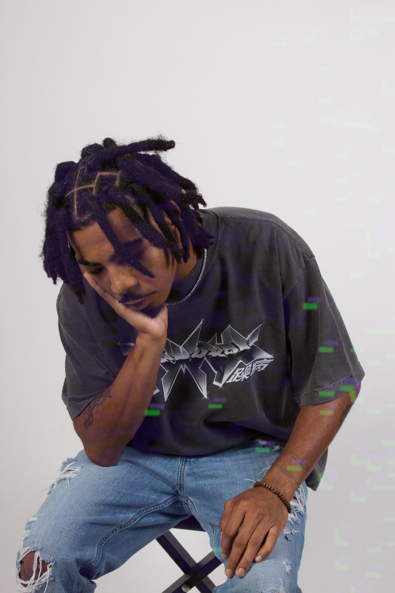 surf_xyz's tweet image. Me for @BFTFIV by @McFlyy