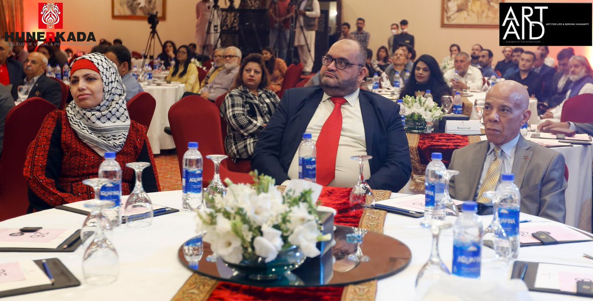 artaidhunerkada's tweet photo. ArtAid Live Auction 2022
#HunerkadaInTheField #artaidfloodrelief #artaid #artaidhunerkada
#art4life #Let #artprotectslives
@SydJamalShah @hunerkada @artaidhunerkada @EHunerkada @IAG https://t.co/LHrkNalDqW