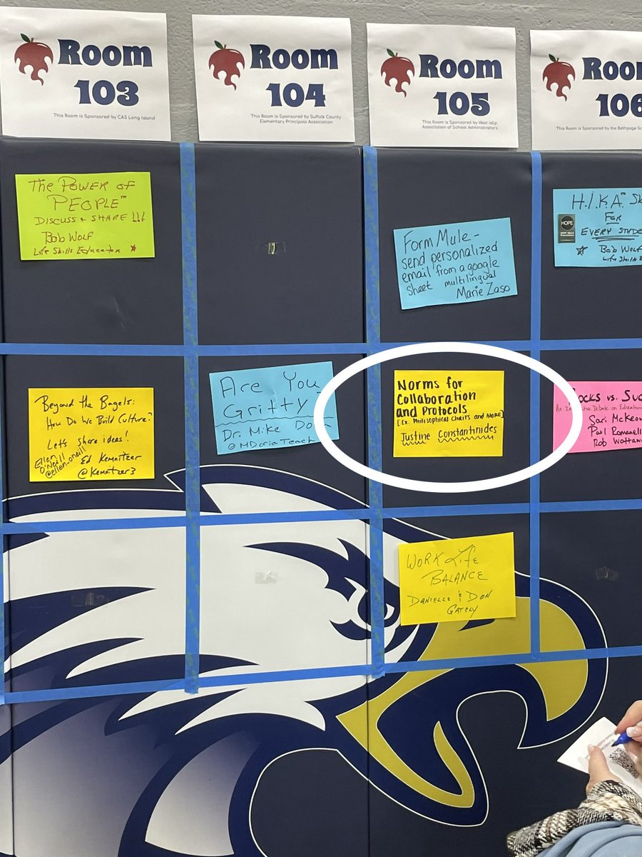 Justine Stola Constantinides tweet media