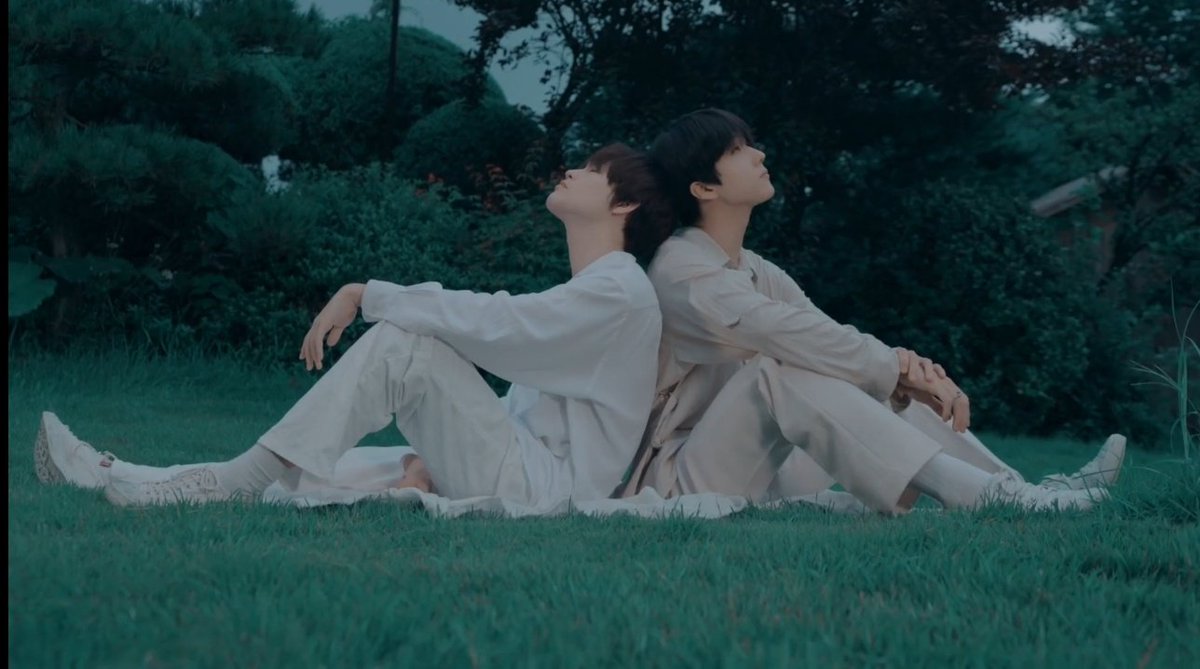 chenlehype's tweet photo. absolutely the best 🤍🤍

#천지를_기다렸다
#ThankYouOurChenji https://t.co/yd5o3pgWET