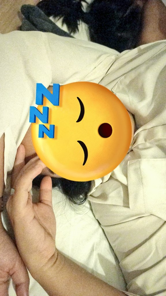 _kordaps's tweet photo. And she's sleeping.. https://t.co/iJQuVjjWnV