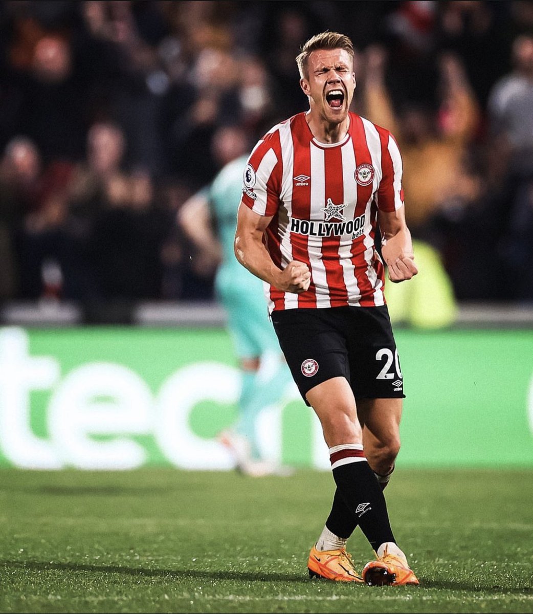 🎶 He’s Norwegian, he only cost £13 million 🎶