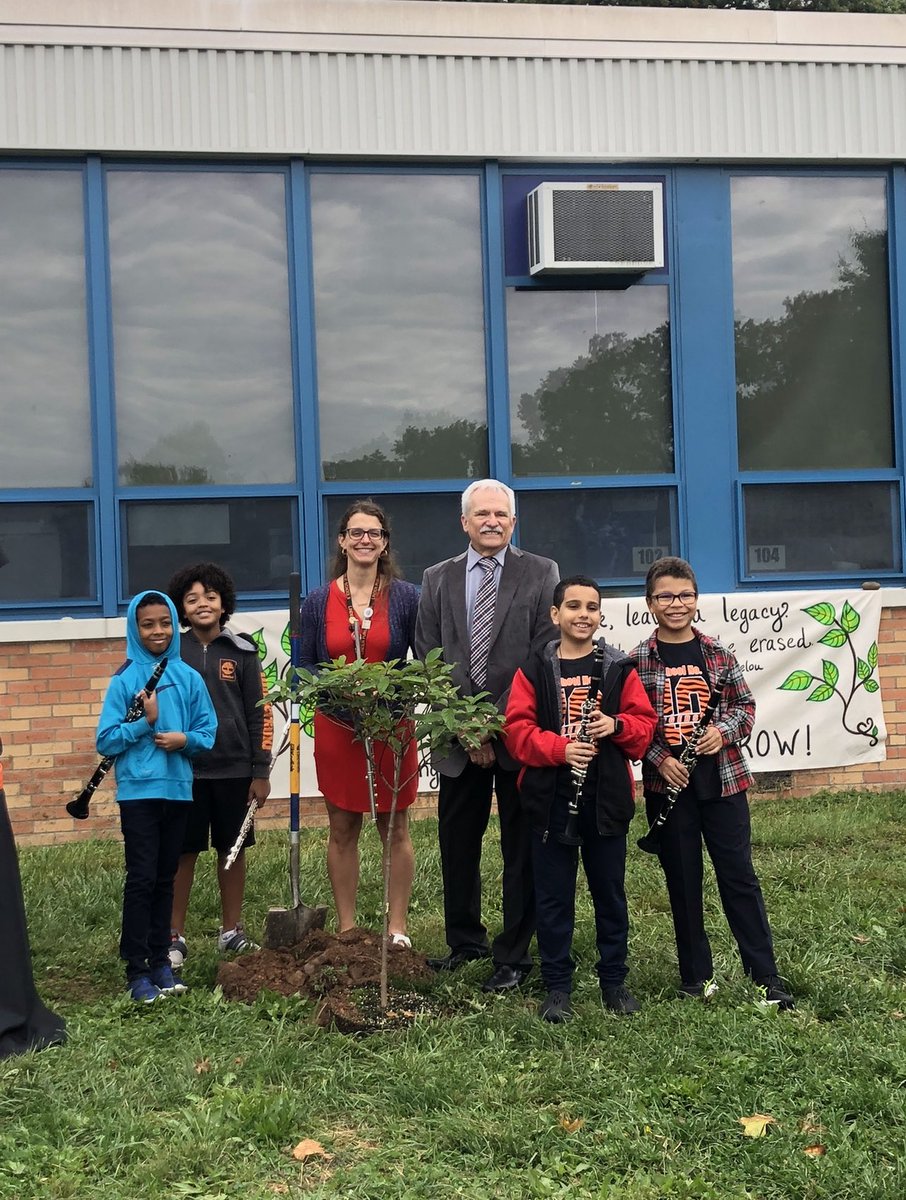 Highland Avenue School No. 10 tweet media