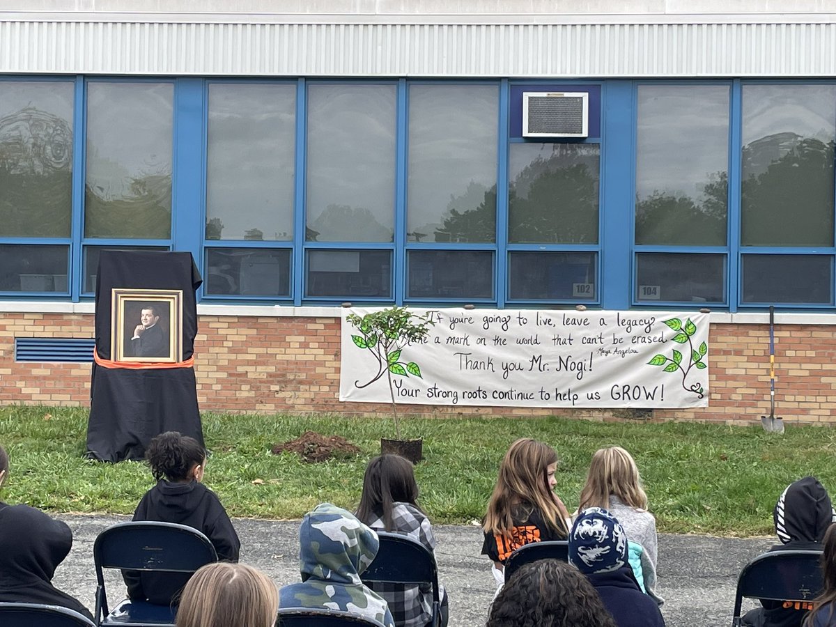 Highland Avenue School No. 10 tweet media