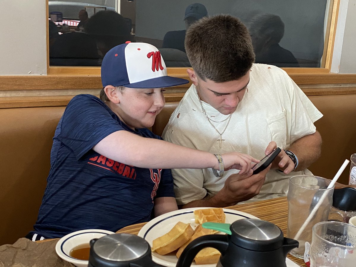 Henry Ullrich tweet media