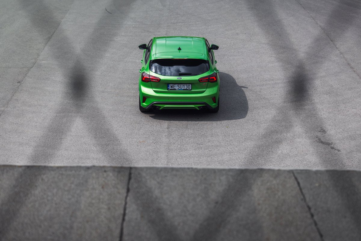 FordPolska's tweet photo. 👉 #FordPolska #STSaturday
▫️ To tym razem trochę przygód z #FocusST na warszawskich drogach😎 https://t.co/9CRTK82oHC