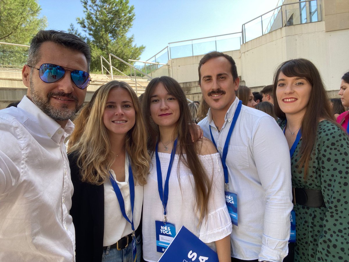 ppelpalmar's tweet photo. Enhorabuena @Landaburu_Anto por tu elección como presidente @NNGG .
 Los jóvenes de #ElPalmar están para trabajar y defender la libertad.
#XIVCongresoNNGGRM 
#NosToca https://t.co/9MeETHAwgl