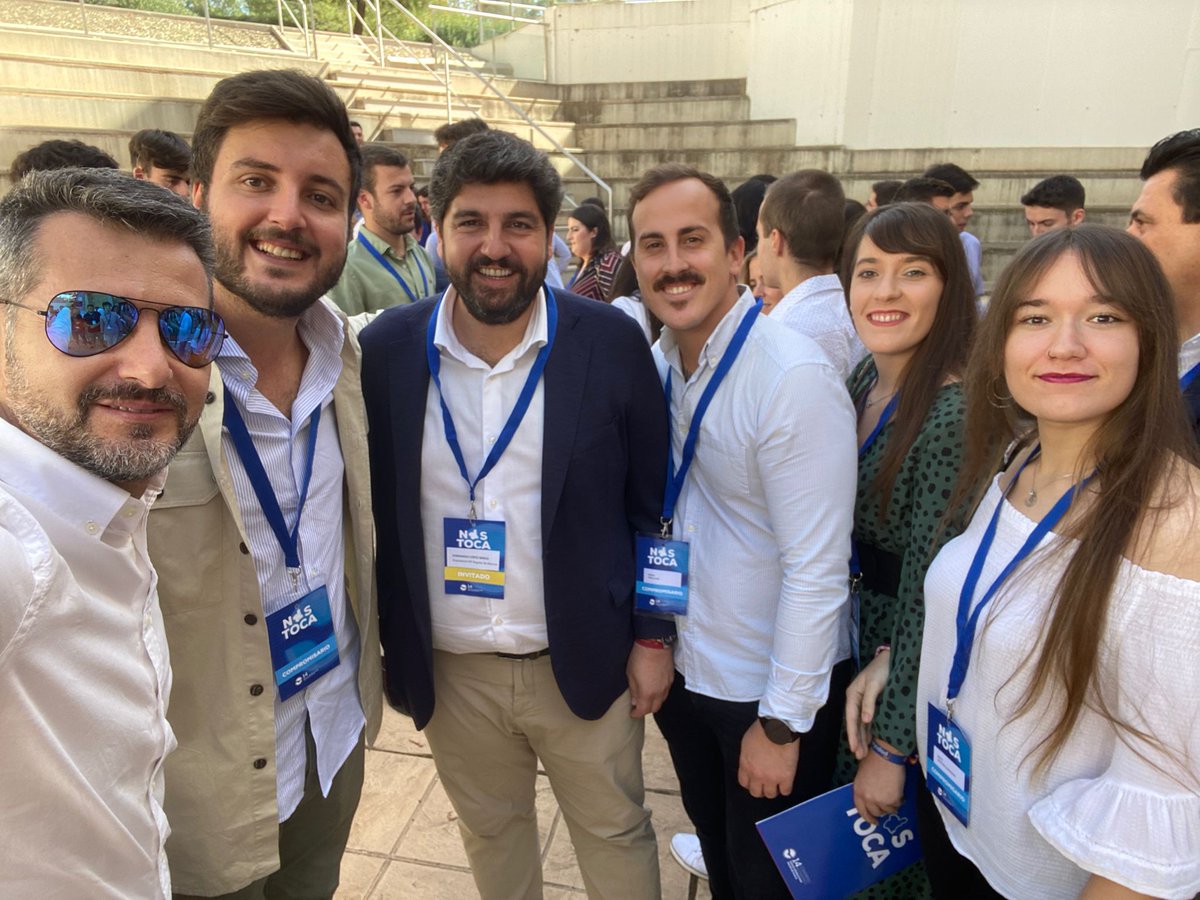 ppelpalmar's tweet photo. Enhorabuena @Landaburu_Anto por tu elección como presidente @NNGG .
 Los jóvenes de #ElPalmar están para trabajar y defender la libertad.
#XIVCongresoNNGGRM 
#NosToca https://t.co/9MeETHAwgl