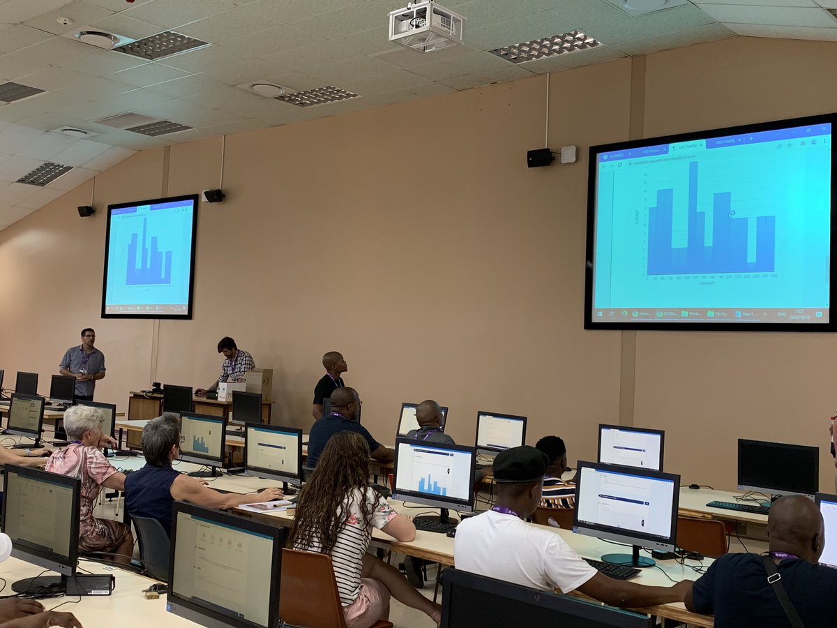 zafanz's tweet image. Teachers having fun with #SASDataFly at the Teachers4DataAnalytics workshop @theNWU Vaal Campus