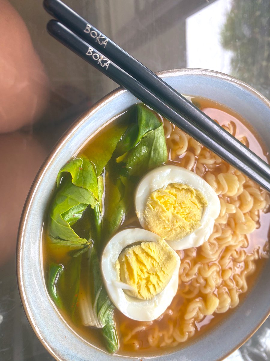 DlgTiara's tweet photo. All da 🍜 angles https://t.co/mWWHL1ce4o