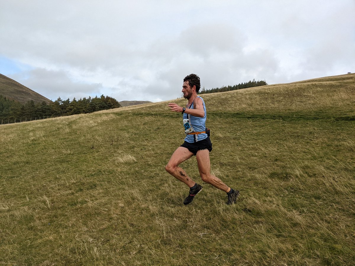 runnermdj's tweet photo. Finlay Grant leads Dark Peak to victory ahead of Matlock and Ochil Hill Runners at the British Fell/Hill Champs in Broughton #britishfellrelay @scotathletics @mountainrunuk @CarnethyHRC https://t.co/IvWckORBD2