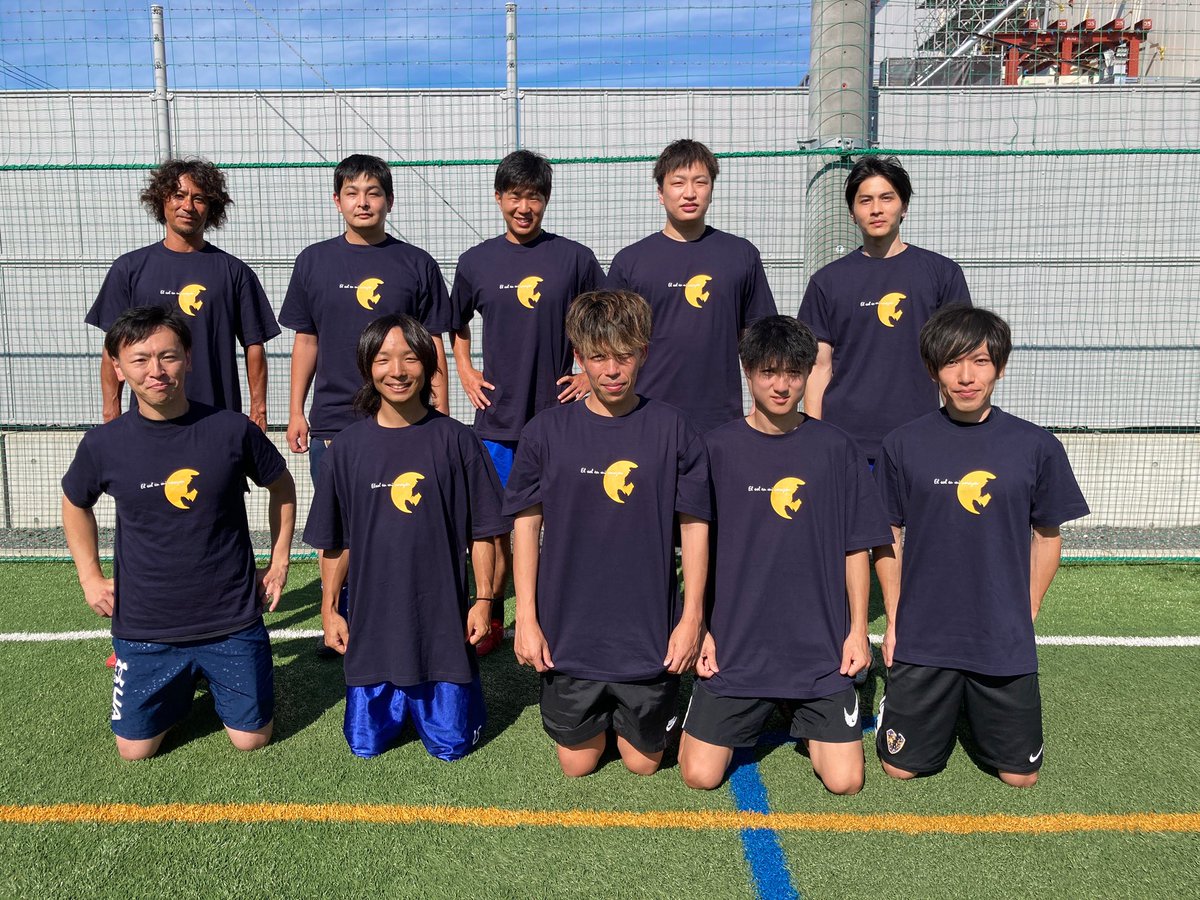 footwork_staff's tweet photo. 【対戦相手募集】
フットワークレセルバです。
OBを中心に月に2回の頻度で活動しています。

下記日程で練習試合の対戦相手を募集しております。

■開催日
10/30（日）

■時間
19:00〜20:50
35分×2本程度

■場所
寒川町立寒川中学校

ご交流のほどよろしくお願いいたします。DMお待ちしております。 https://t.co/RsIOSH19Dk