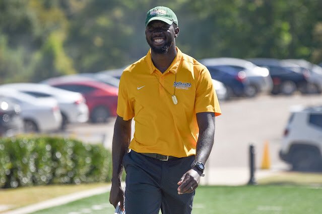 MAsagunla's tweet photo. Happy GAMEDAY!!! Blessed to be doing what i love!! Excited to see our MEN work today! #blessed #BUlly #BUnited #BUncommon #BUnshakeable https://t.co/PiibGOpTzm