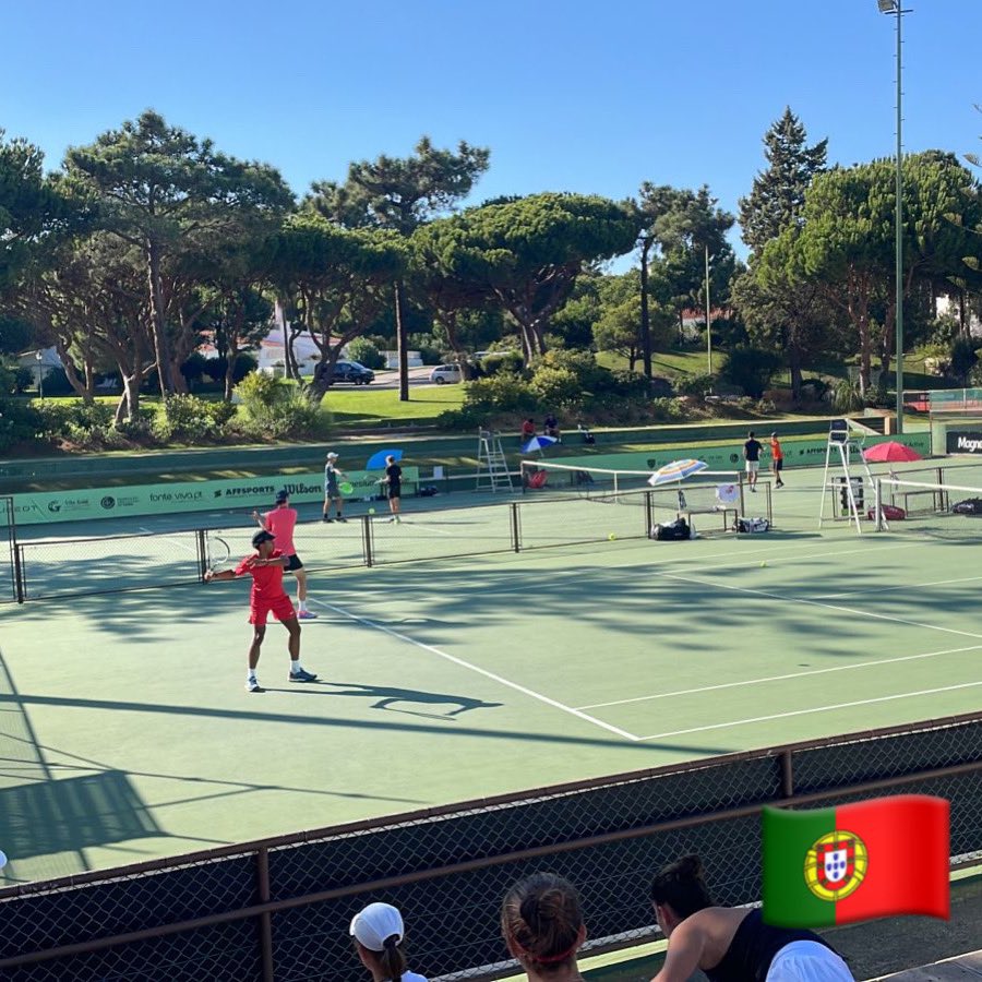 maxmazatf's tweet photo. Retour de compétitions @worldtennis 

LYON 🇫🇷
Honfleur 🇫🇷
PORTIMAO 🇵🇹
VALE DO LOBO 🇵🇹
1/8e de finale face à un nom bien connu #Tsitsipas, en 3 sets. Et parcours jusqu’en demi-finale en double ✅
.
.
 #mmcoaching @maxmazatf  @LACOSTE @tecnifibre @FFTennis #tennis #performance https://t.co/yxtLS84CpH