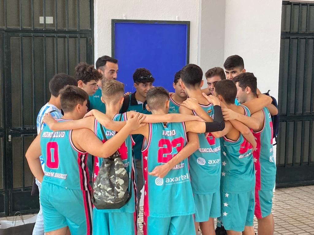 RINCONBASKETCL1's tweet photo. CADETE MASCULINO 2007
CB ANDERSEN 47
RBC OPTICALIA 41
Comienza la temporada de nuestros cadetes de segundo año. Nos quedamos con la posterior entrega y sacrificio del equipo, ahora nos toca seguir aprendiendo y hacernos cada día más fuerte, VAMOS RINCÓN 💪🏼🏀❤️
#vamosrincon https://t.co/Wi5ugmJhBr