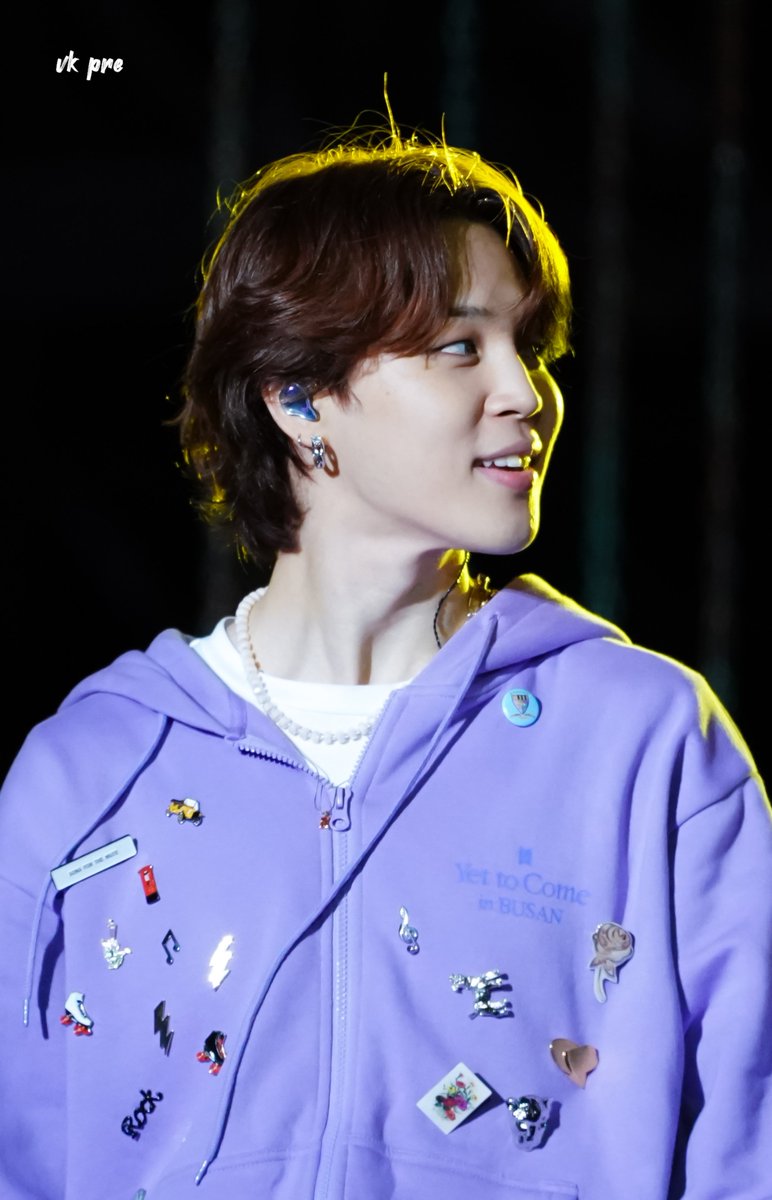 221015 부산콘
오랜만이야..🐥

#bts #JIMIN #BTSJIIMIN #지민