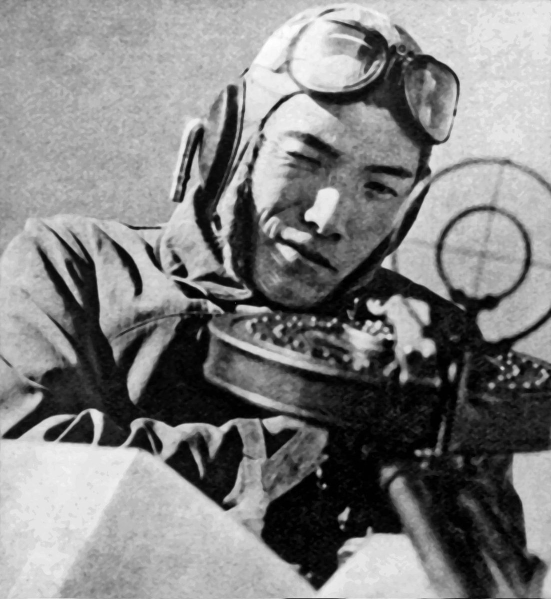 LG_Mundiales's tweet photo. Piloto japonés. Identidad desconocida. Foto de la Segunda Guerra Mundial. https://t.co/c7lZxN2JGn