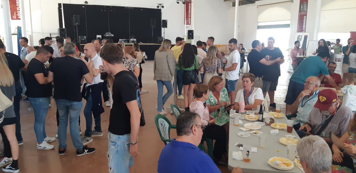 ASACAinfo's tweet photo. Recordad que hoy y mañana estamos con nuestro stand en la V Feria de la Cerveza Artesana de Fuentes de Andalucía, y por supuesto con nuestra cerveza artesana ASACA.01
#AmantesdelaCervezaArtesana #ASACA https://t.co/Uop1AaE0eG